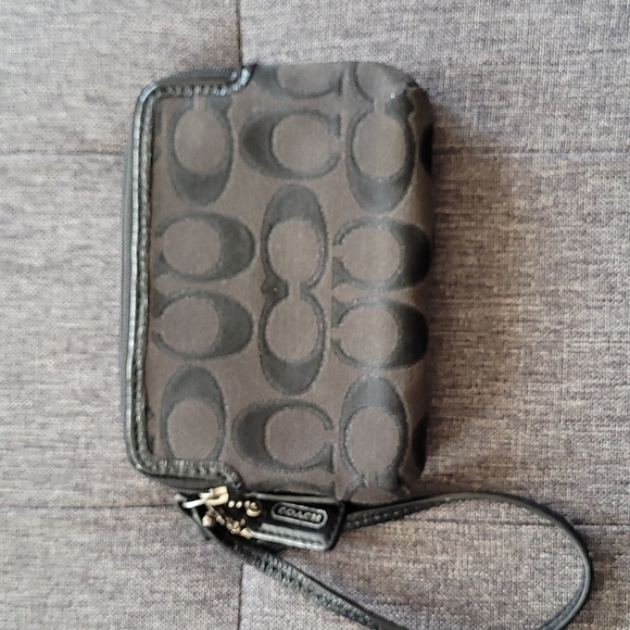 Coach wristlet wallet - Picture 2 of 3